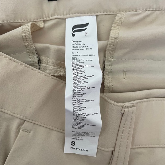 Fabletics Men’s The Only Pant (Modern Classic Fit) - Picture 3 of 3